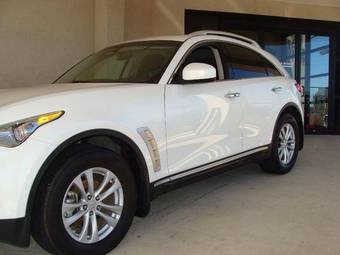 2009 Infiniti FX35 Photos