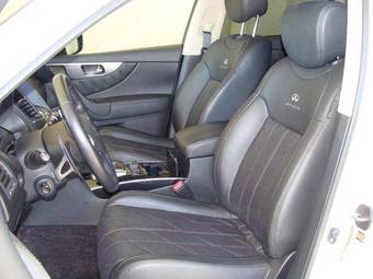 2009 Infiniti FX35 Pics