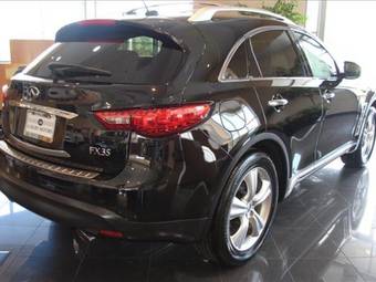 2010 Infiniti FX35 Wallpapers