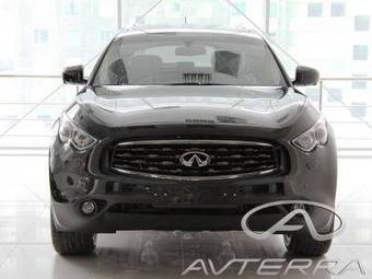 2010 Infiniti FX37 Pictures