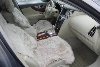 2010 Infiniti FX37 Images