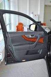 2011 Infiniti FX37 Pictures