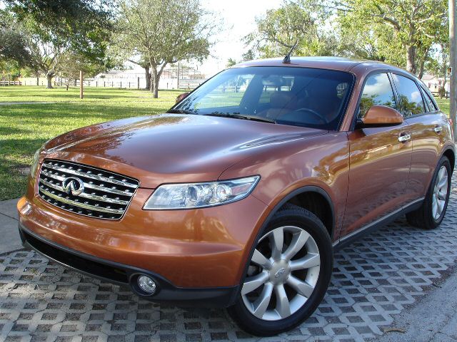 2003 Infiniti FX45 Photos