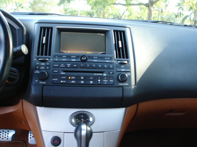 2003 Infiniti FX45 Pictures
