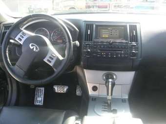 2003 Infiniti FX45 Pictures