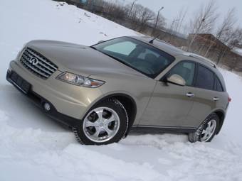 2004 Infiniti FX45