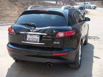 2004 Infiniti FX45 Pictures