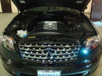 2004 Infiniti FX45 Pictures