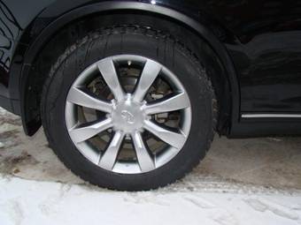 2004 Infiniti FX45 Photos