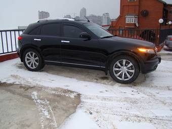 2004 Infiniti FX45 Pictures