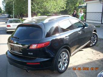 2004 Infiniti FX45 Photos