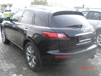2004 Infiniti FX45 Photos
