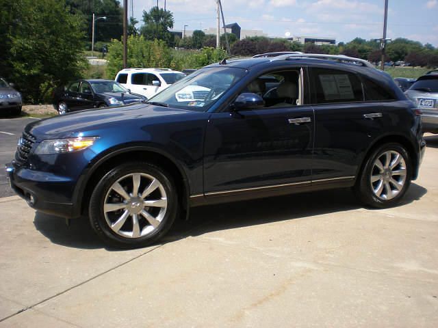 2005 Infiniti FX45
