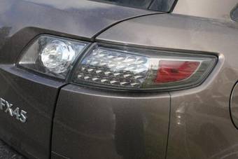 2005 Infiniti FX45 Photos