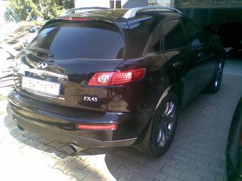 2005 Infiniti FX45 Pictures