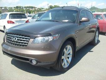 2005 Infiniti FX45 Images