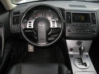 2005 Infiniti FX45 Photos