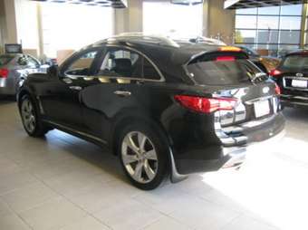 2009 Infiniti FX50 Photos