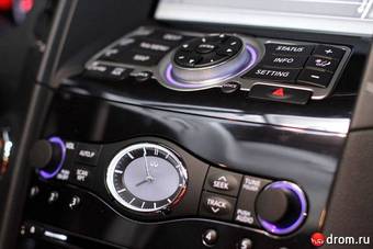 2009 Infiniti FX50 Photos