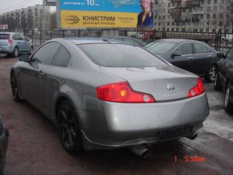 2004 Infiniti G35 Pictures