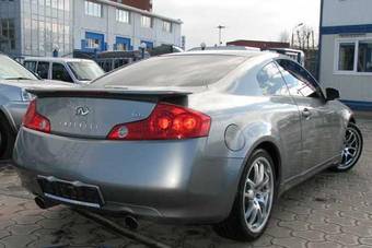 2005 Infiniti G35 Pictures