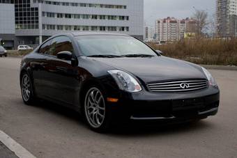 2005 Infiniti G35 Photos