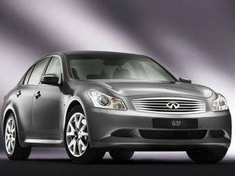 2010 Infiniti G37 Pictures