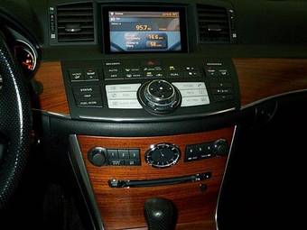 2005 Infiniti M35 Pictures