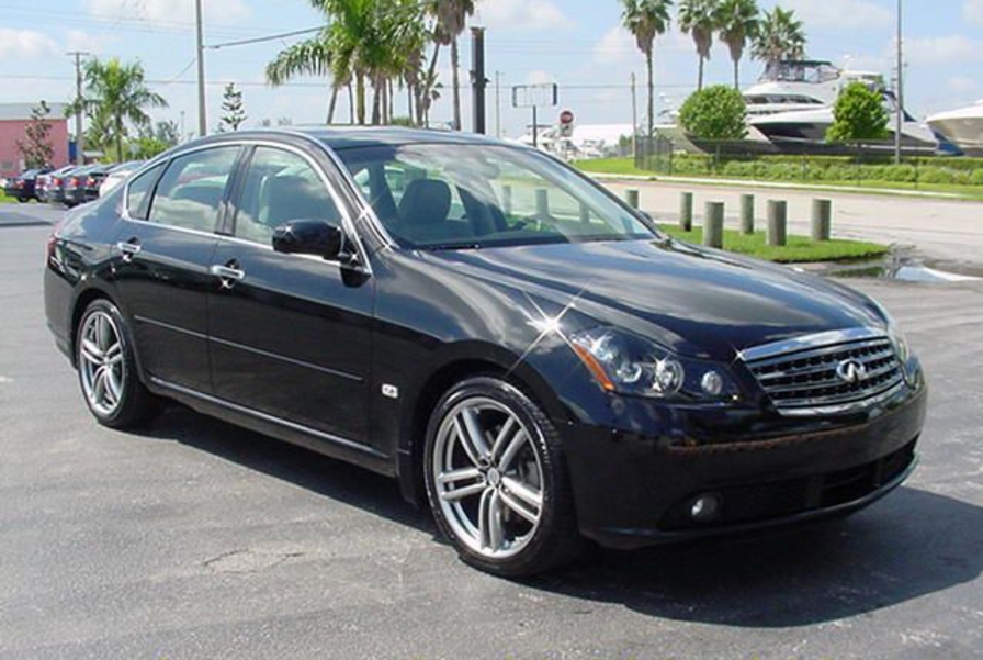 2005 Infiniti M45 Photos