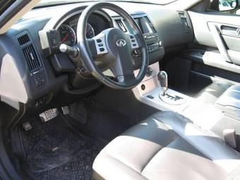 2003 Infiniti Q45 Pictures