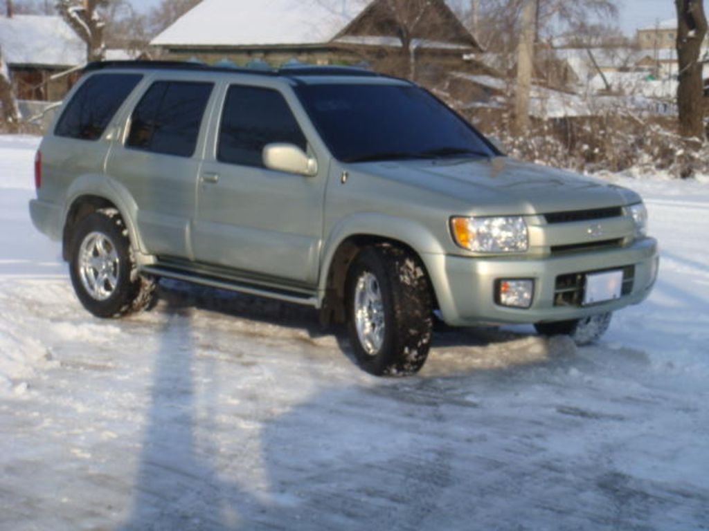 2001 Infiniti QX4