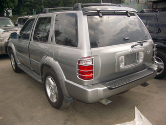 2001 Infiniti QX4 Pics