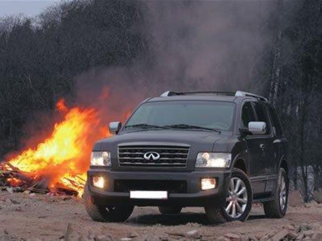 2004 Infiniti QX56