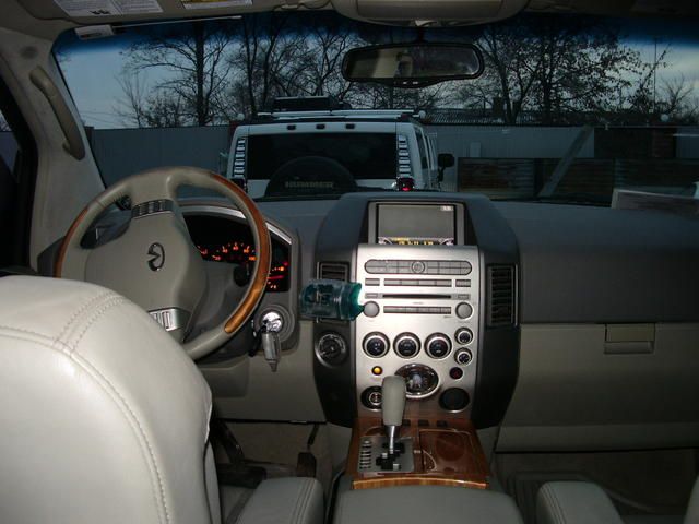 2004 Infiniti QX56