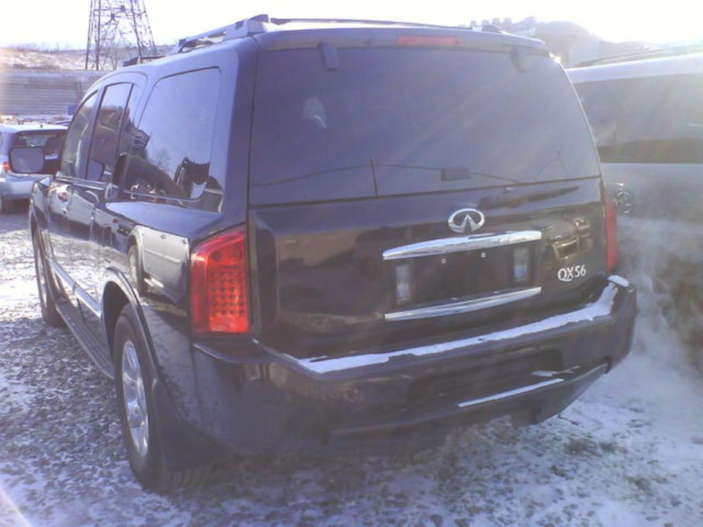 2004 Infiniti QX56