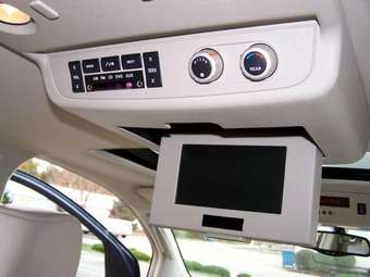 2004 Infiniti QX56 Photos