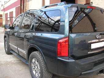 2004 Infiniti QX56 Photos
