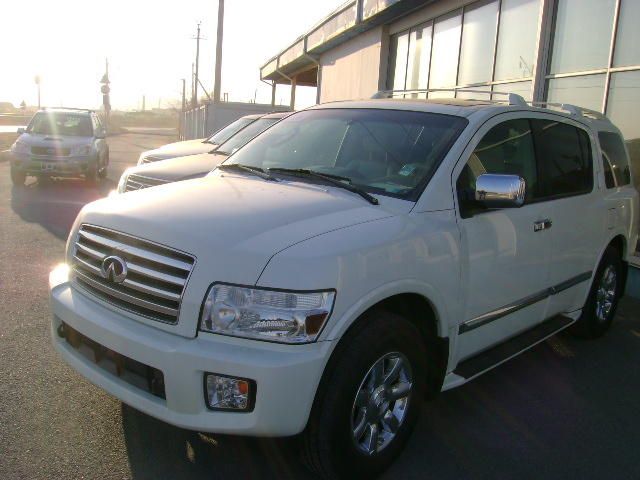 2004 Infiniti QX56