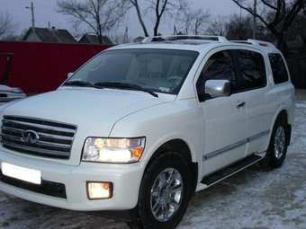 2004 Infiniti QX56 Images