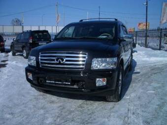 2004 Infiniti QX56 Photos