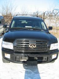 2004 Infiniti QX56 Photos