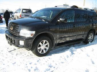 2004 Infiniti QX56 Photos