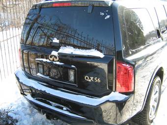 2004 Infiniti QX56 Pictures