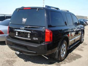 2004 Infiniti QX56 Photos