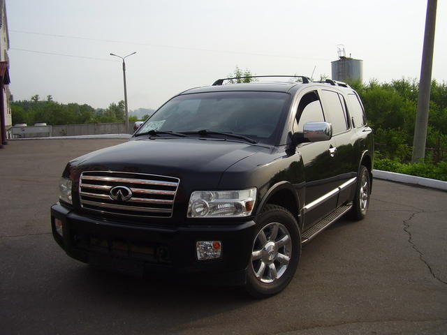 2004 Infiniti QX56