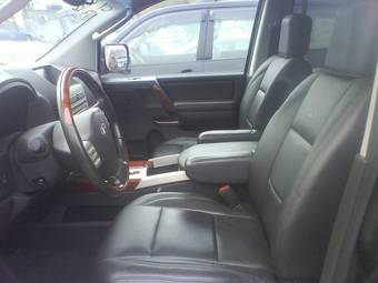 2004 Infiniti QX56 Photos