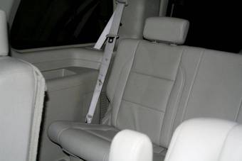 2004 Infiniti QX56 Pictures