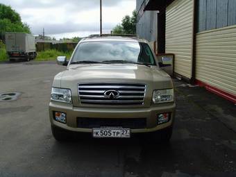 2004 Infiniti QX56 Pictures