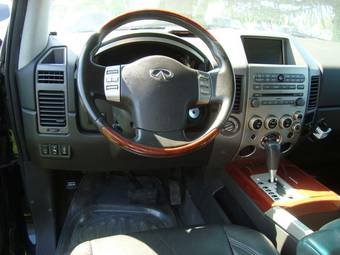 2004 Infiniti QX56 Pictures