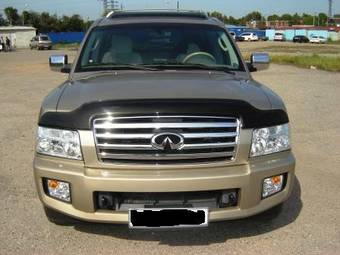 2004 Infiniti QX56 Photos